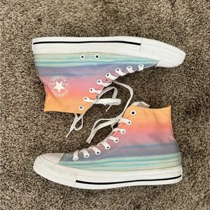 Sunset converse women size 10